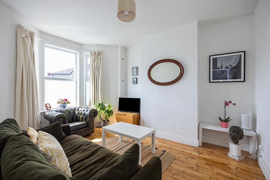 24 Campbell Park Avenue