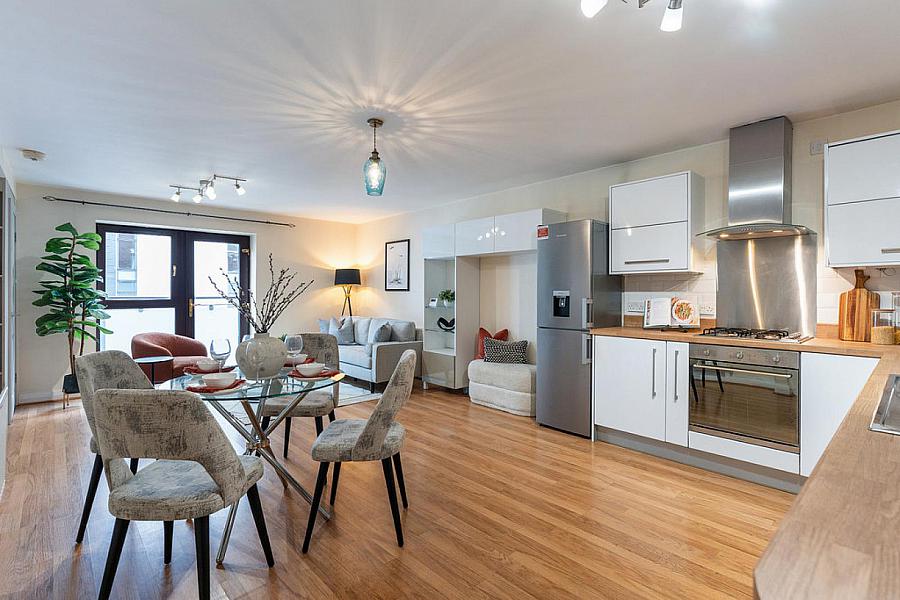 Apartment 5 Winter Gardens