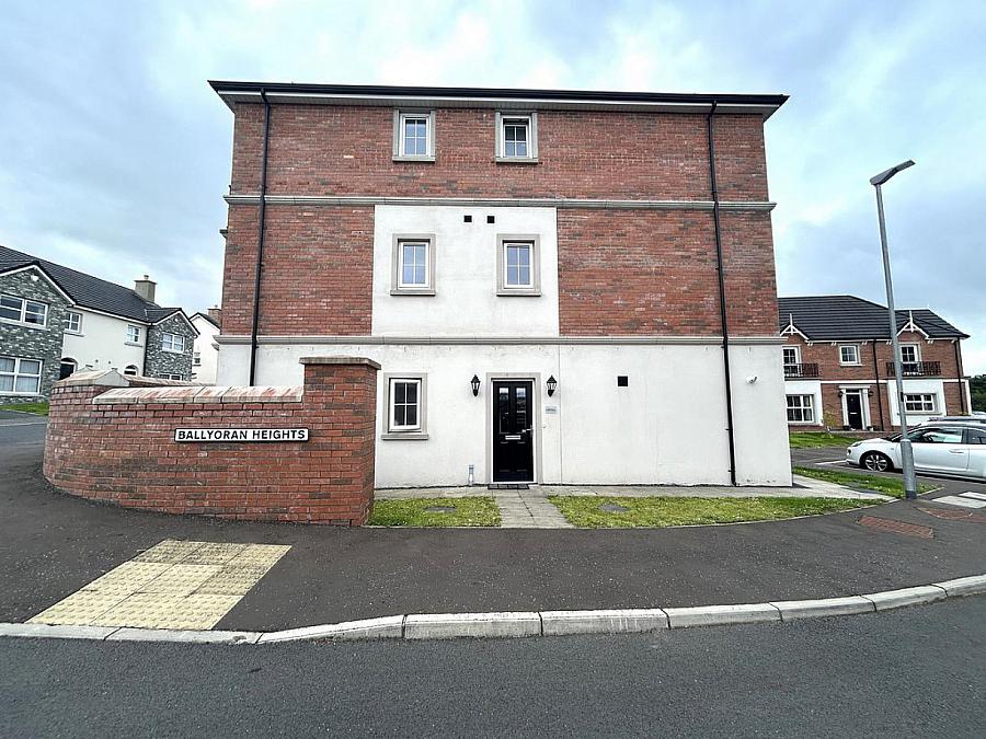 2 Ballyoran Heights