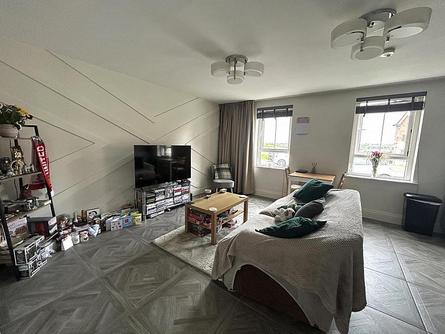 Apt 1, 2 Ballyoran Heights