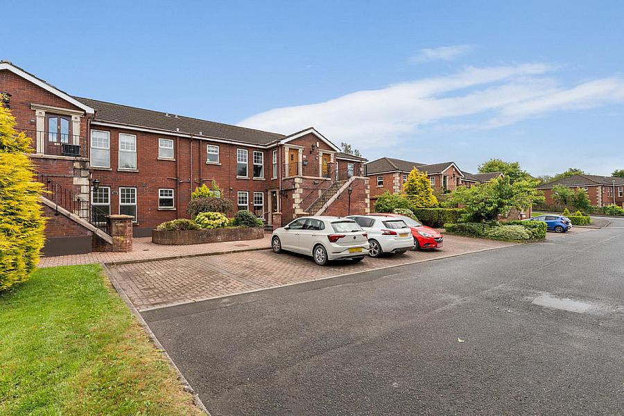 53 Ballylenaghan Park