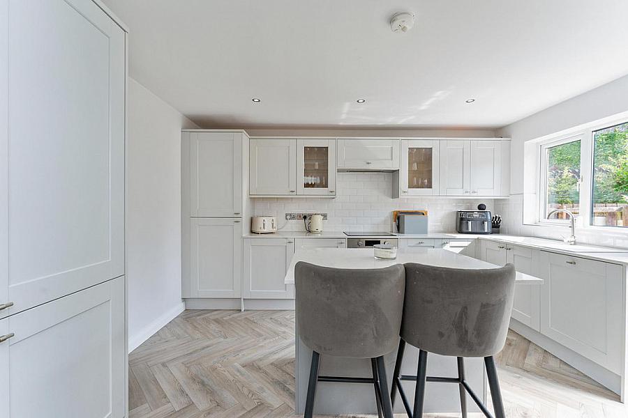 52 Dunlady Manor