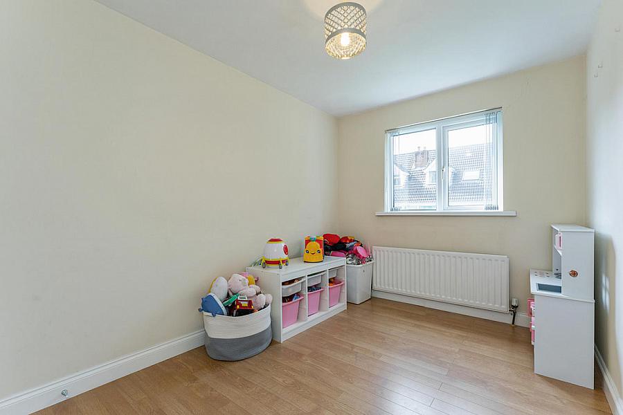 52 Dunlady Manor