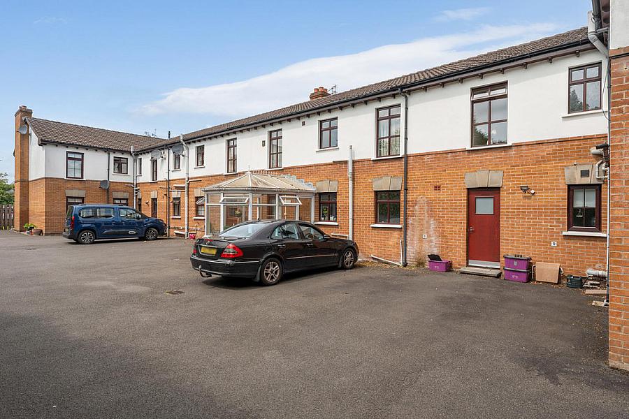 6 Kensington Gate