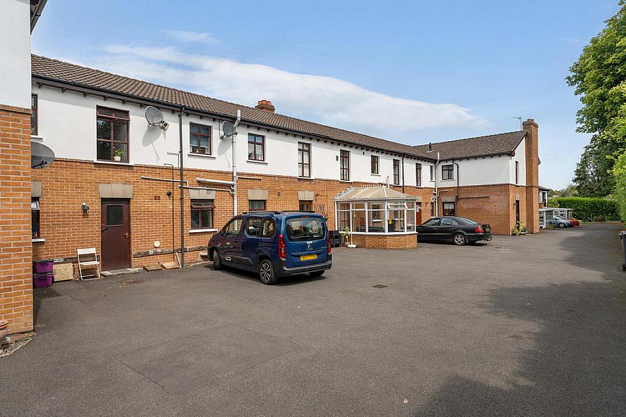 6 Kensington Gate