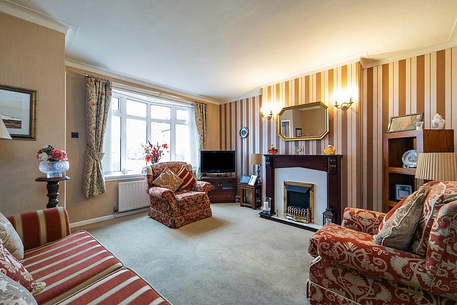 33 Larkfield Road