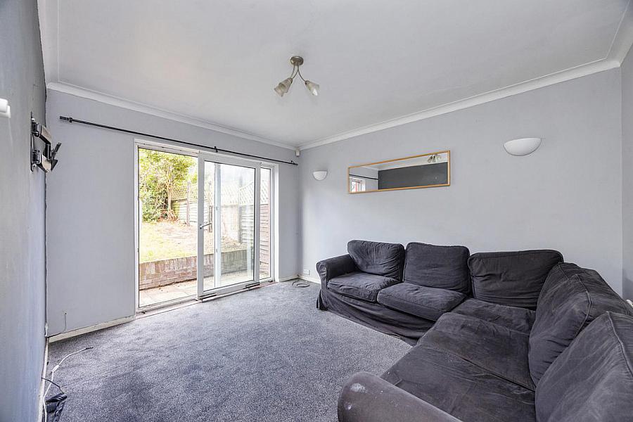 10 Orangefield Grove