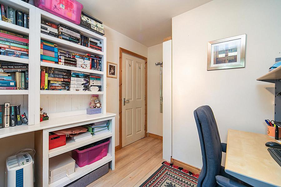 4 Ravenhill Reach
