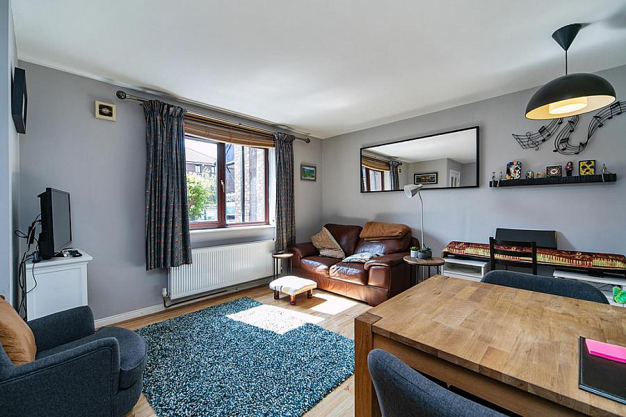4 Ravenhill Reach