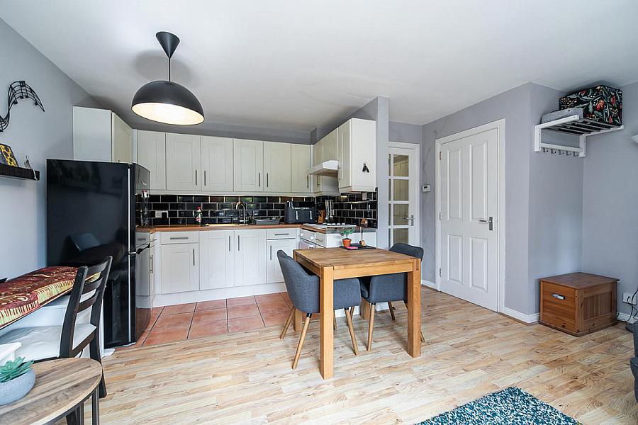 4 Ravenhill Reach