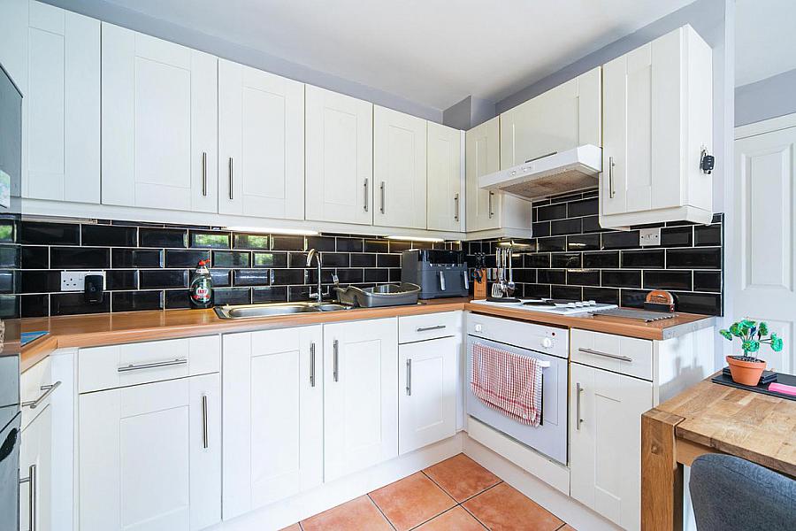 4 Ravenhill Reach