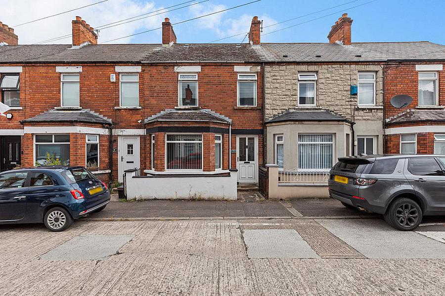 5 Dunraven Avenue
