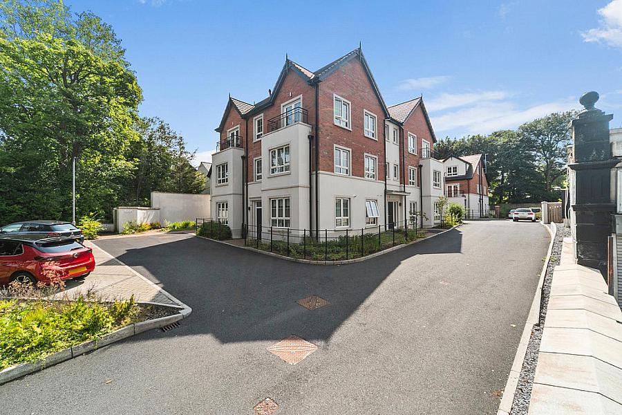 3 Ebrington Hall