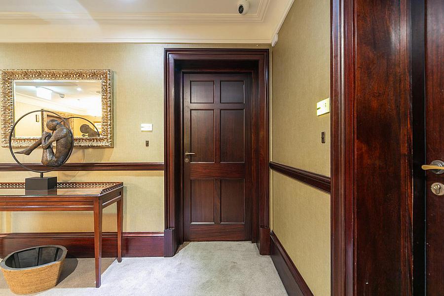 32 Custom House Residence