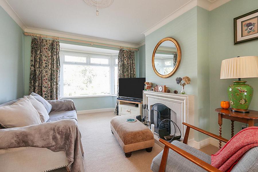 33 Kingsway Park