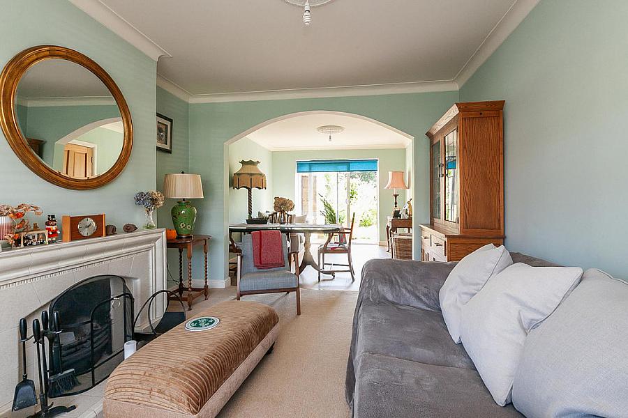 33 Kingsway Park