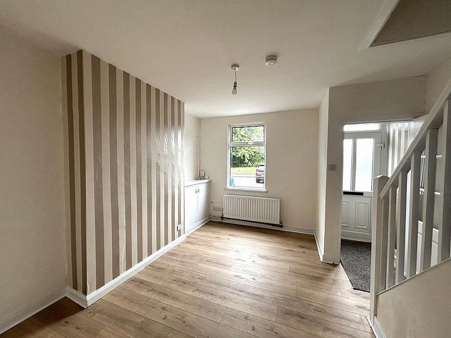 71 Avoniel Road