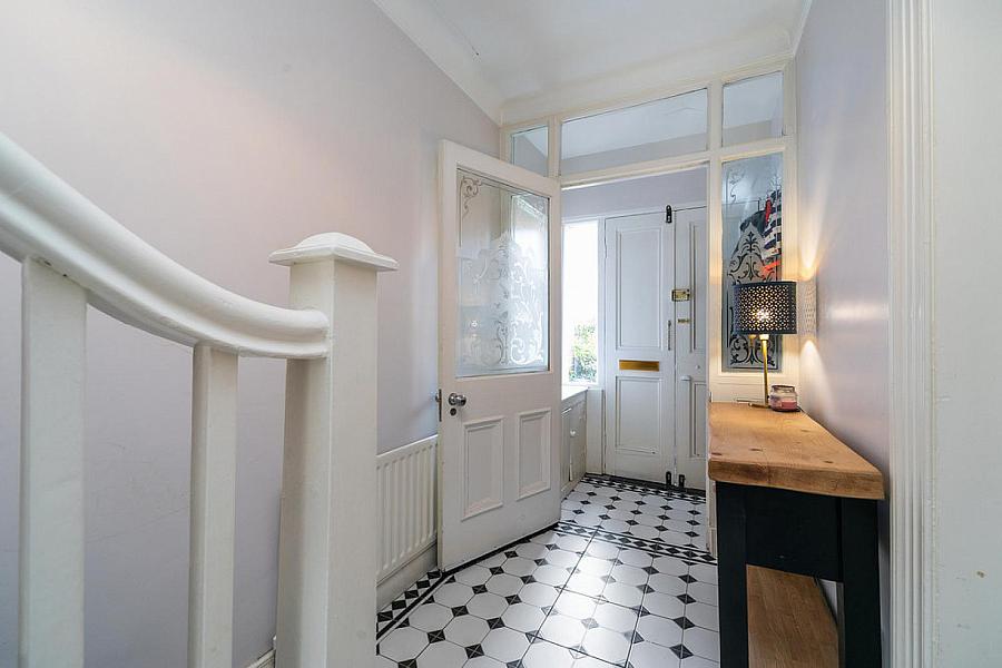32 Wandsworth Gardens
