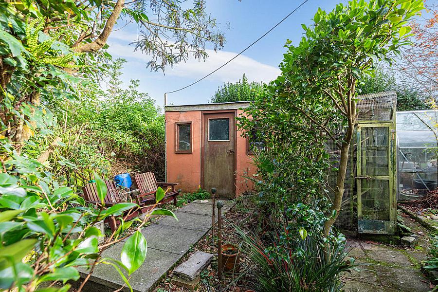 9 Kingsway Park