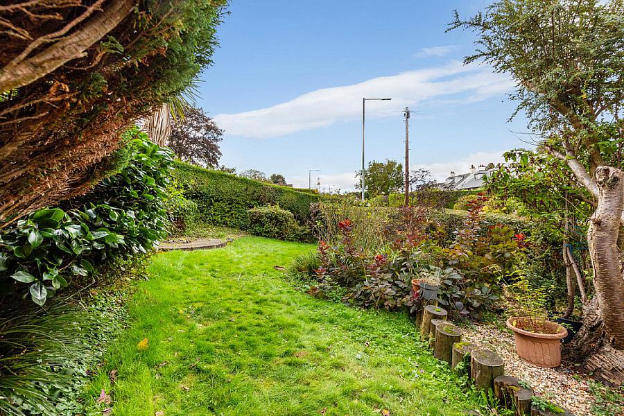 9 Kingsway Park
