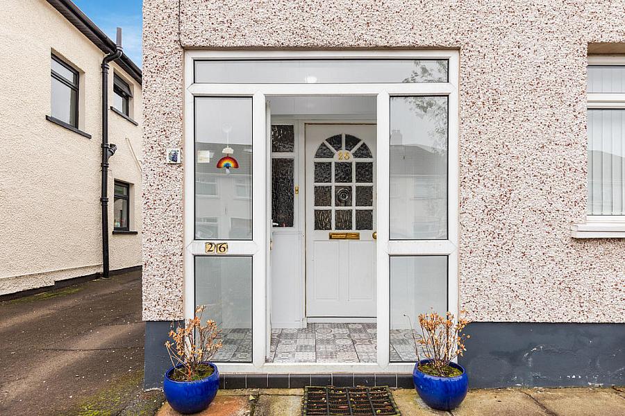 26 Stirling Road
