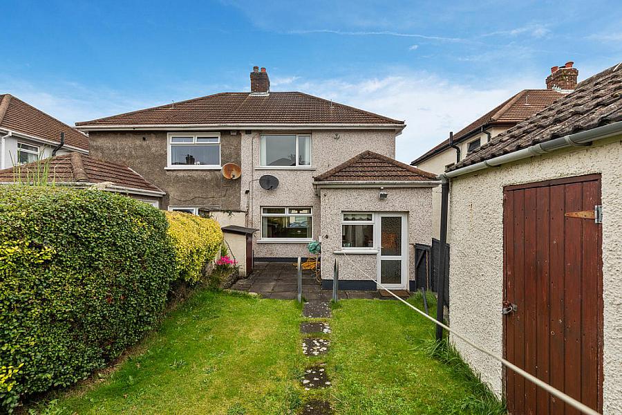 26 Stirling Road