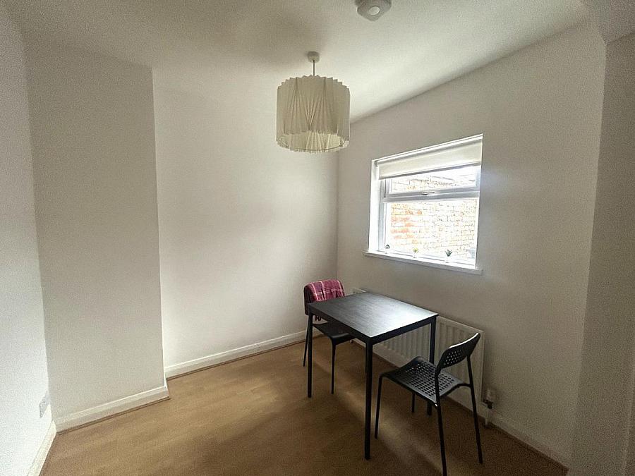 29 Oakdene Parade