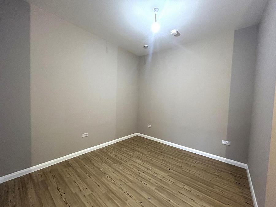 Apt 6 Moat House, 971-973 Upper Newtownards Road