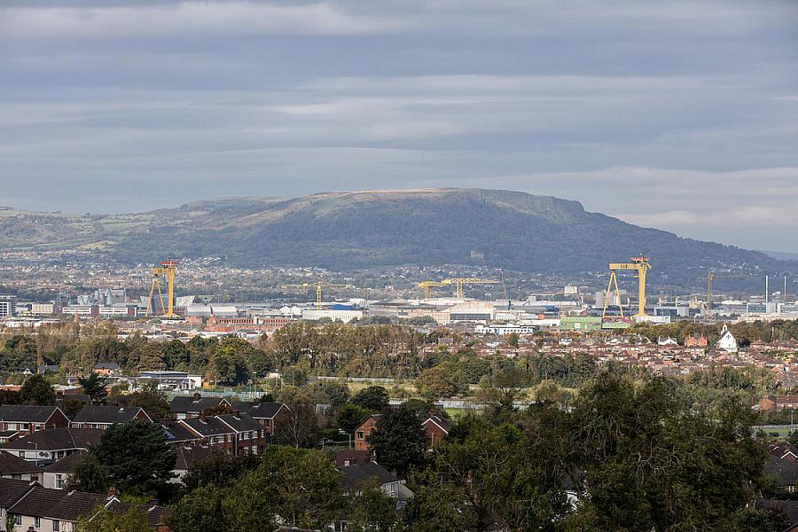 12 Castlegowan Crescent