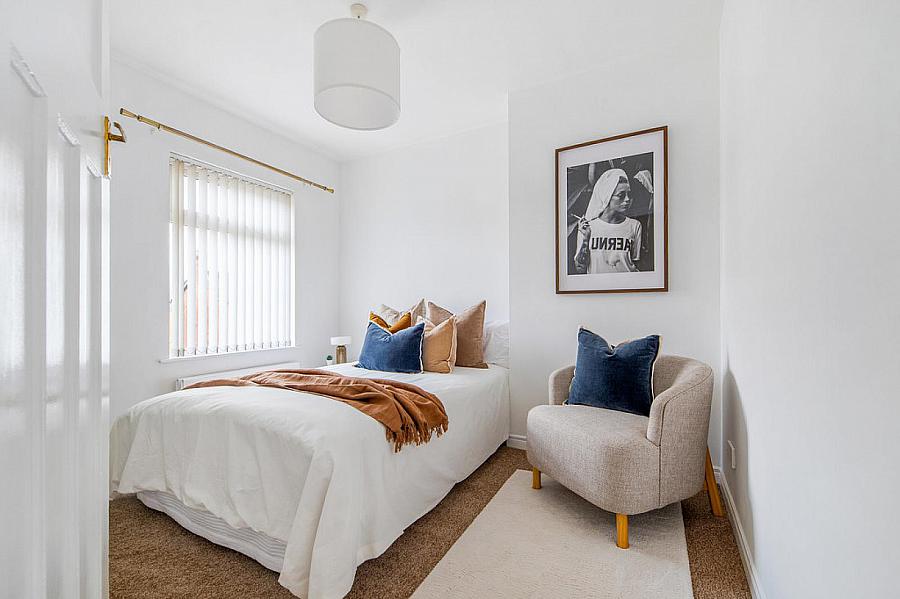 35 Connsbrook Avenue