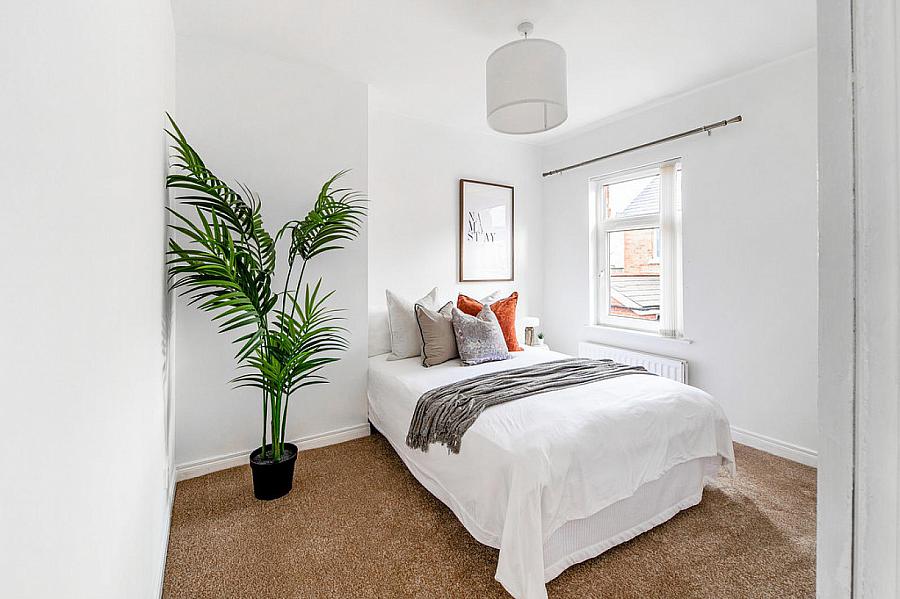 35 Connsbrook Avenue