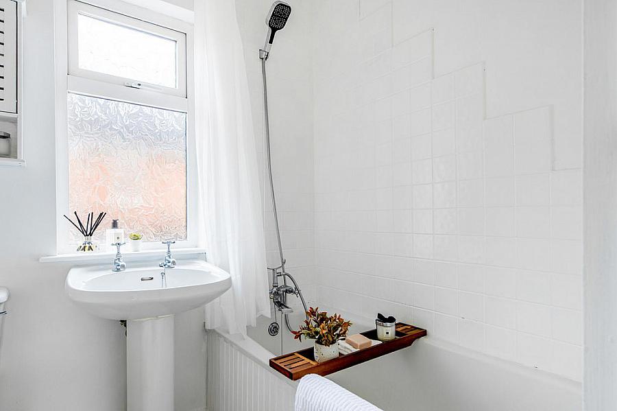 35 Connsbrook Avenue