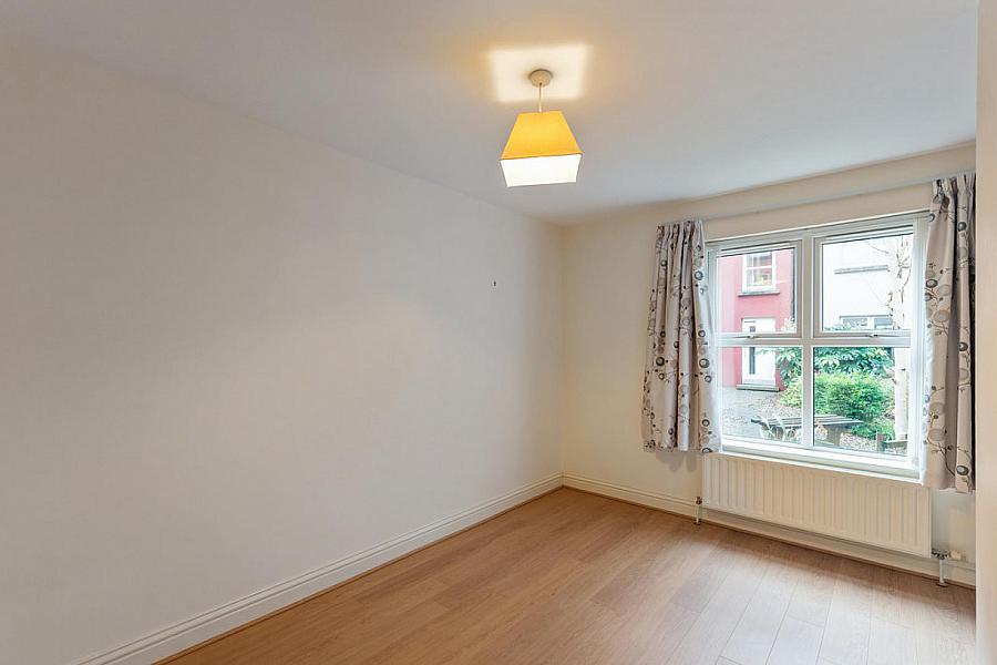 Apartment 2 Grafton Court, 85 Kings Road