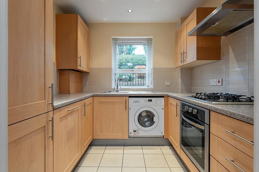 Apartment 2 Grafton Court, 85 Kings Road