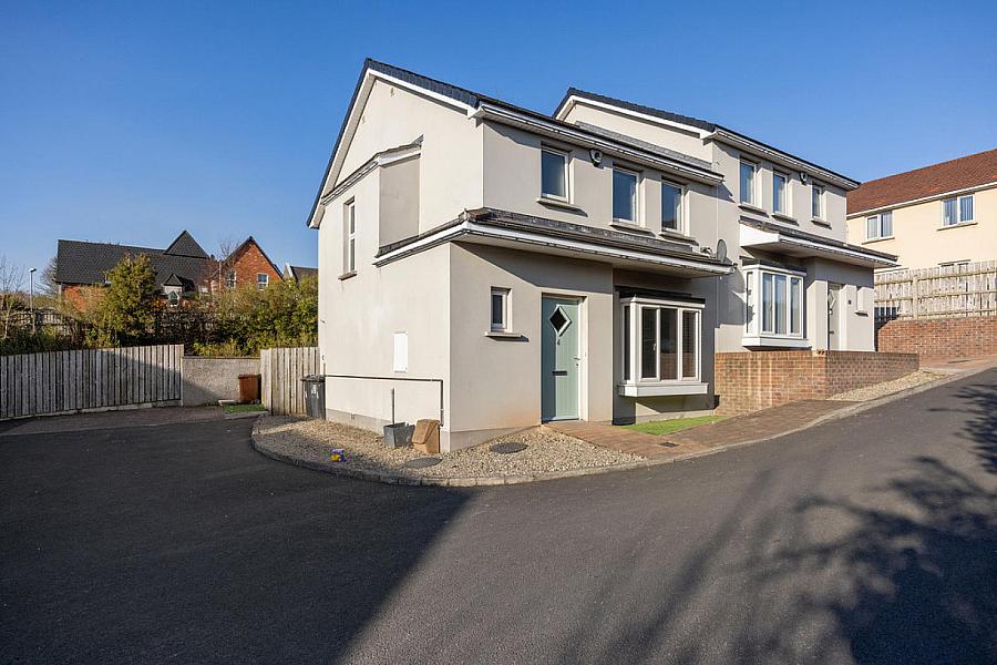 4 Grahamsbridge Meadows