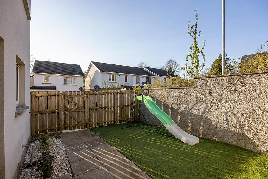 4 Grahamsbridge Meadows