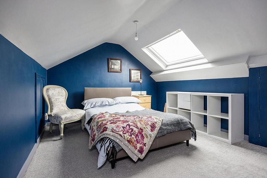 24 Sintonville Avenue