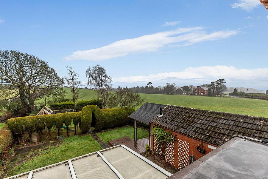 68 Ballyhanwood Road