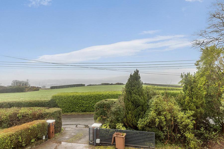 68 Ballyhanwood Road