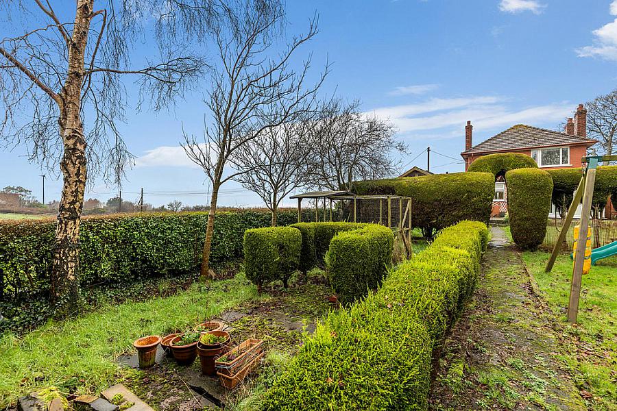 68 Ballyhanwood Road