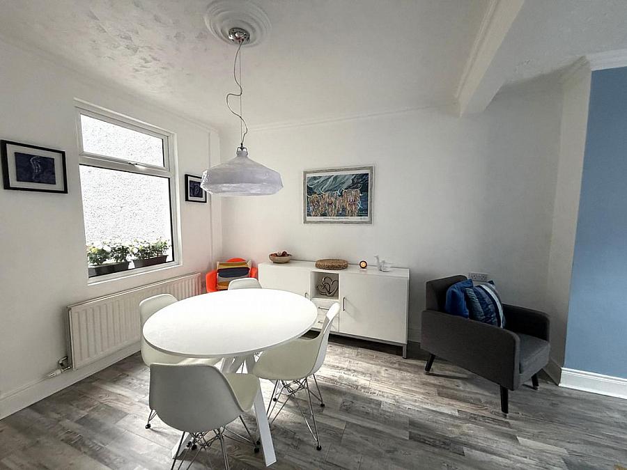 17 Ravenscroft Street