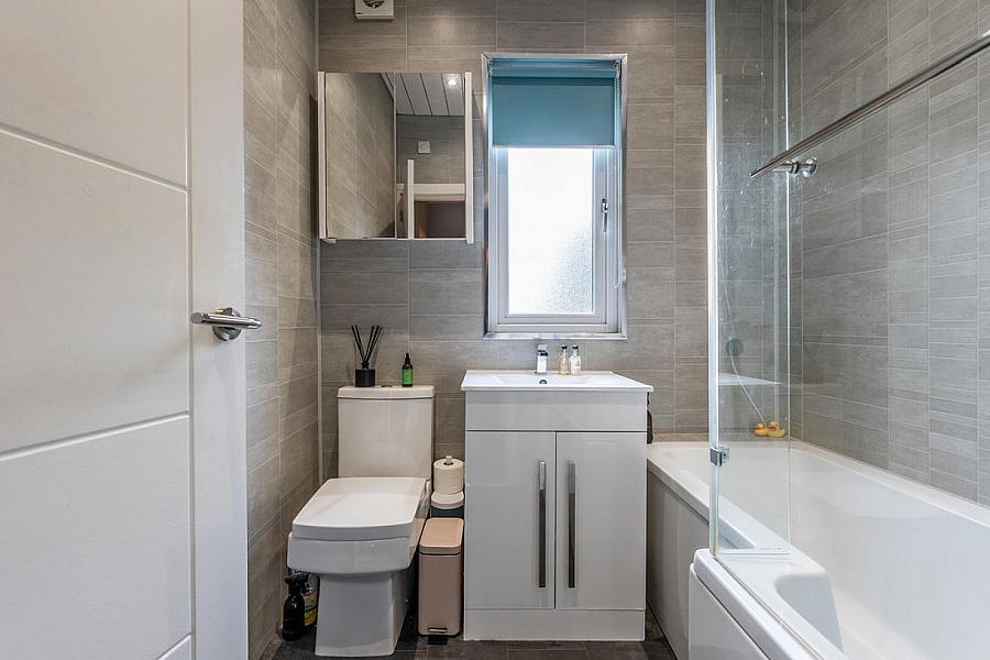 363 Castlereagh Road