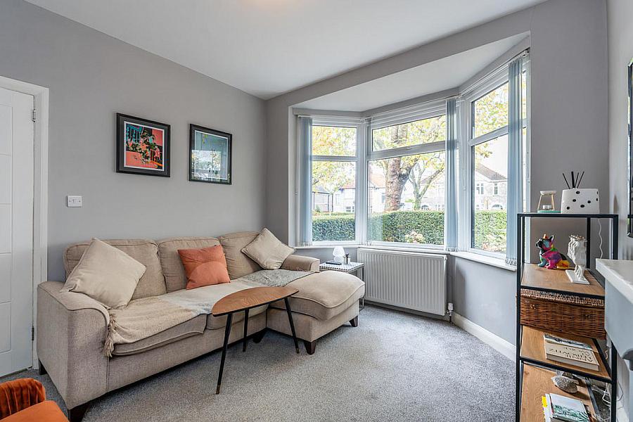 363 Castlereagh Road