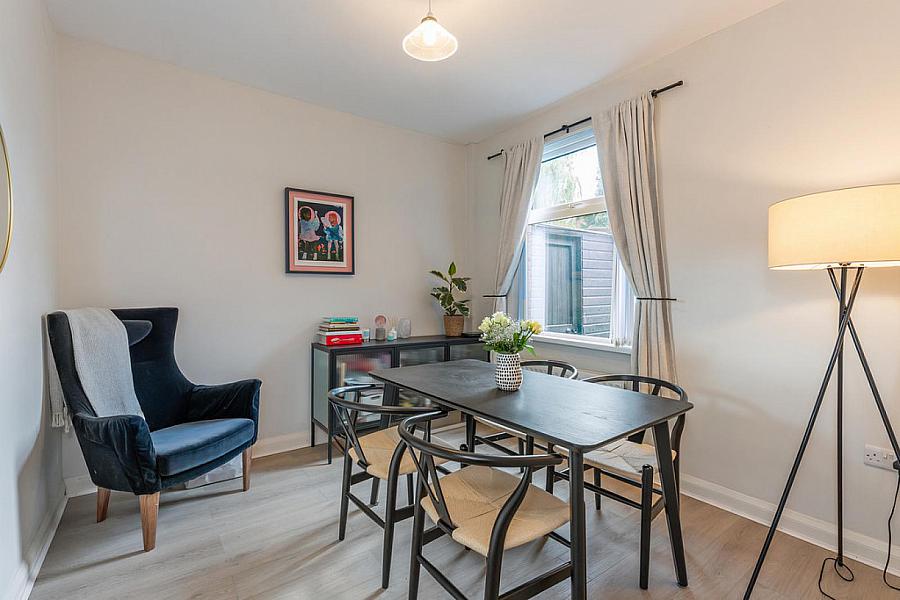 363 Castlereagh Road