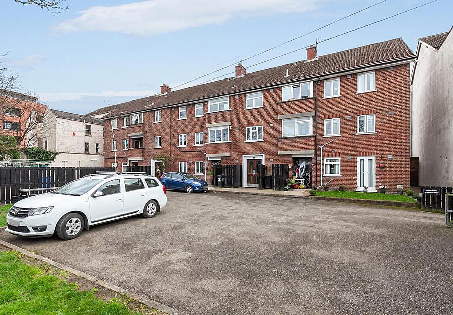 Apartment 6, 86 Holywood Road