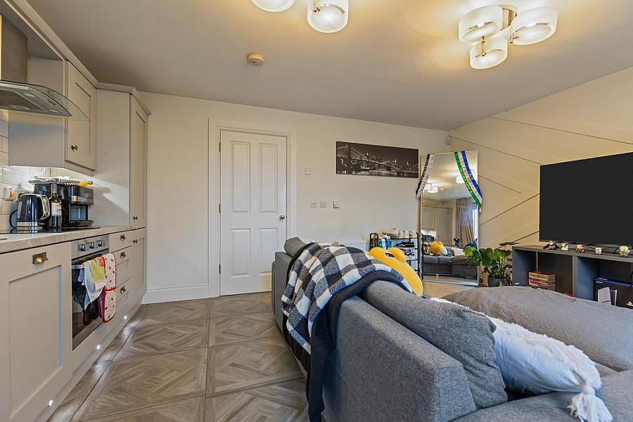 Apt 1 2 Ballyoran Heights