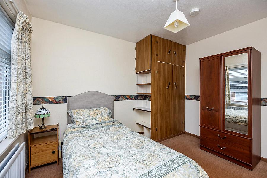 43 Orangefield Parade