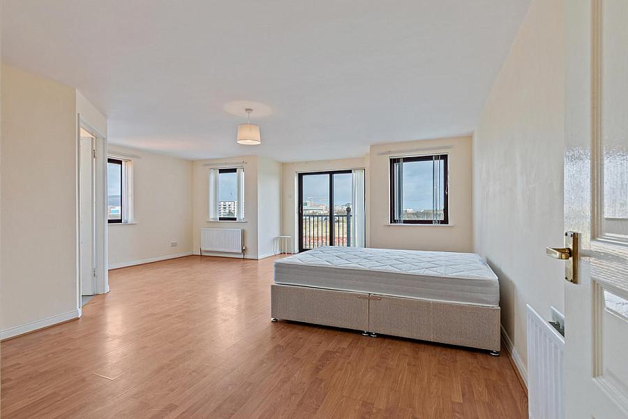 66 St Johns Wharf, 1-3 Laganbank Road