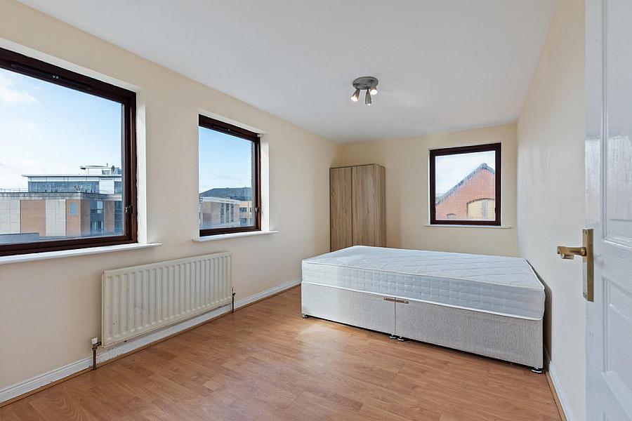 66 St Johns Wharf, 1-3 Laganbank Road