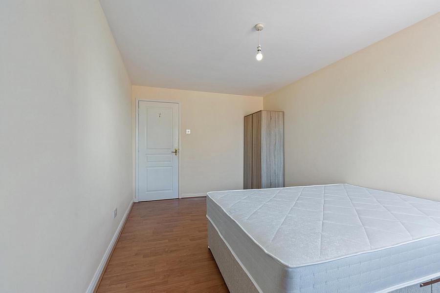 66 St Johns Wharf, 1-3 Laganbank Road